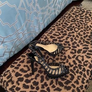 Black heels for women.